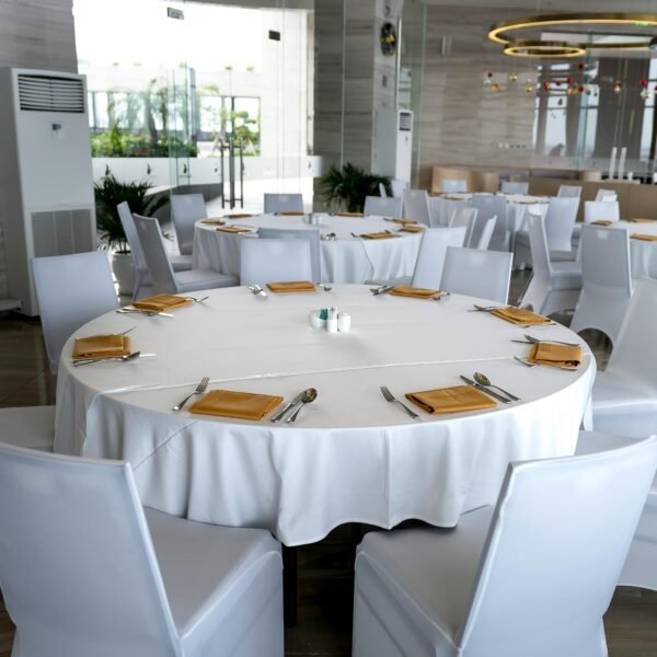 Orrionstars Hotel Table Cloths - Luxurious and Durable Table Coverings